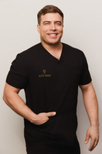 MSc Jakub Przybylski - implantolog, ekspert metody All-on-4 w Elite Smile Poznań